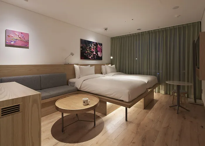 Anteroom Hotel 3*